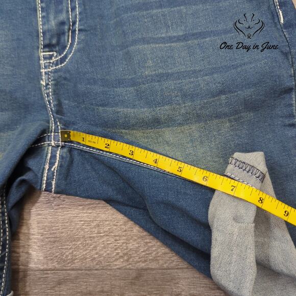 Lilac Sunset Plus Size Embellished Bermuda Denim Shorts Size 16 - Picture 5 of 7